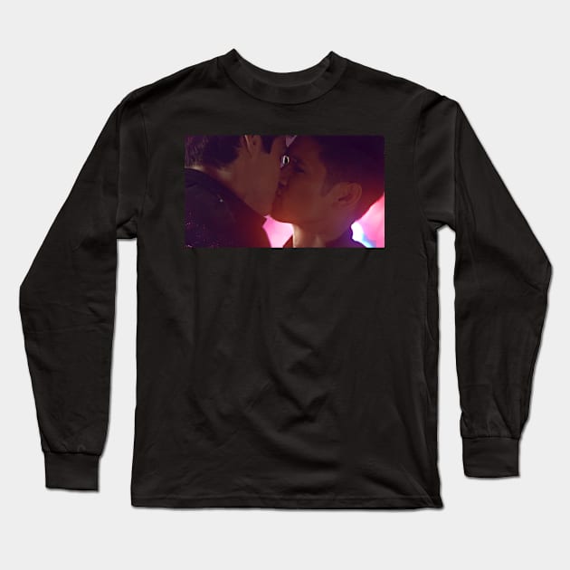Malec Kiss Long Sleeve T-Shirt by nathsmagic